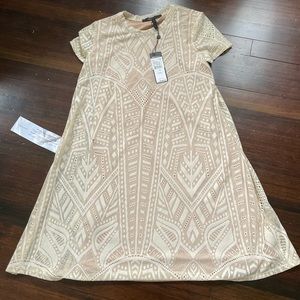 NWT BCBG MAXAZRIA cream short sleeve lace overlay dress womens xs Easter Bridal